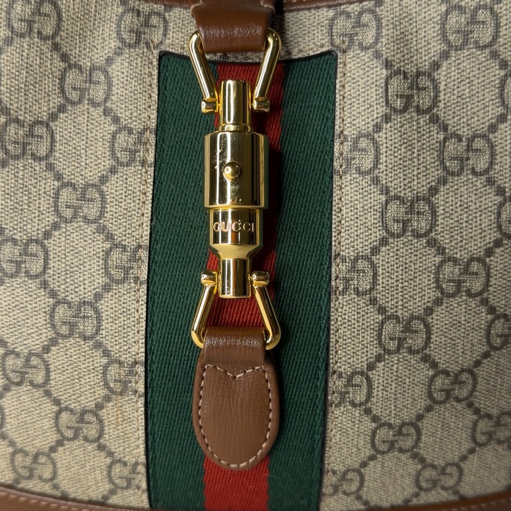 Gucci Jackie 1961 Beige and Brown Shoulder Bag with Green and Red Stripe - Picture 4 of 5